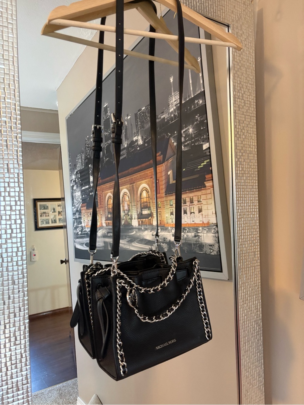 Michael Kors Black Leather Mini Shoulder Bag with Silver Chain Detail - Picture 2 of 7